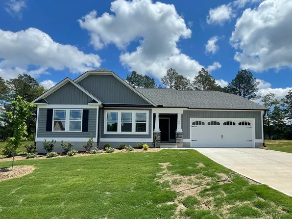 158 Sourgum Ct, Zebulon, NC 27597