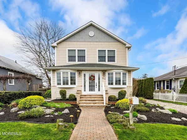 810 Rue Avenue, Point Pleasant, NJ 08742