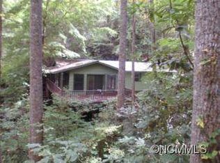 136 Rugged Mountain Rd, Cullowhee, NC 28723