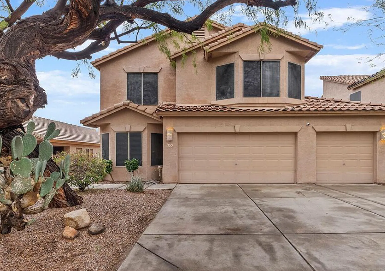 Enjoy the Arizona Outdoor Lifestyle! — Photo 1