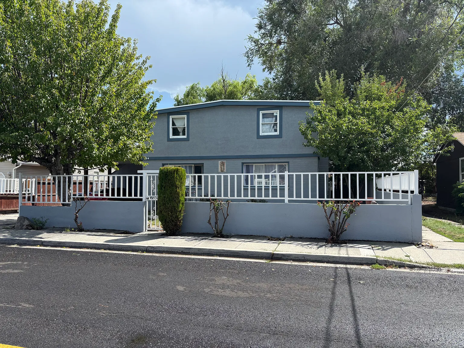 3 bed, 1800 sqft, $675 — Photo 1