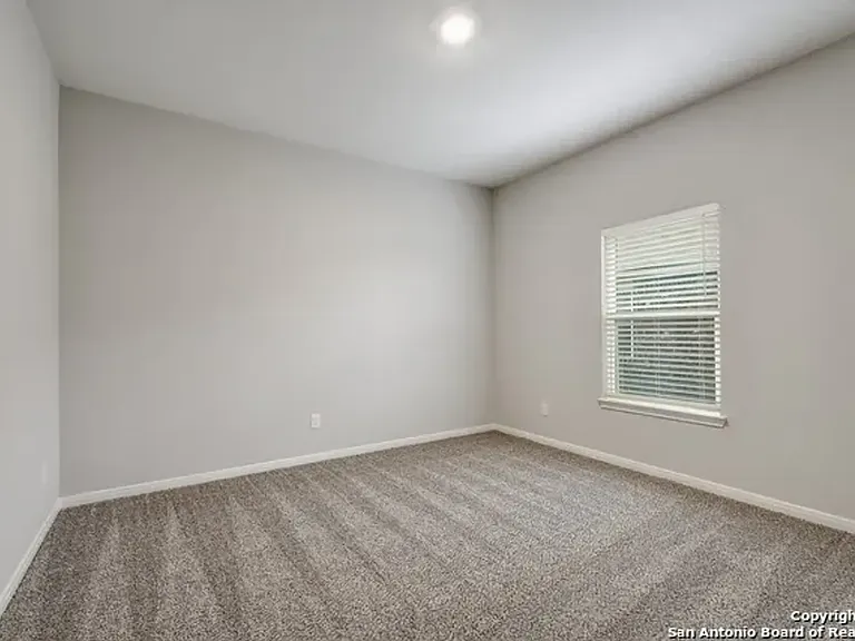 9330 Bennett Frst — Photo 21
