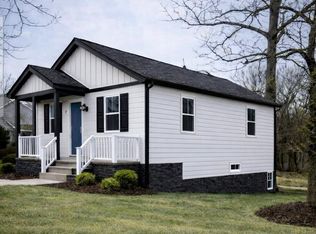 804 Harrison Ave, Salem, VA 24153