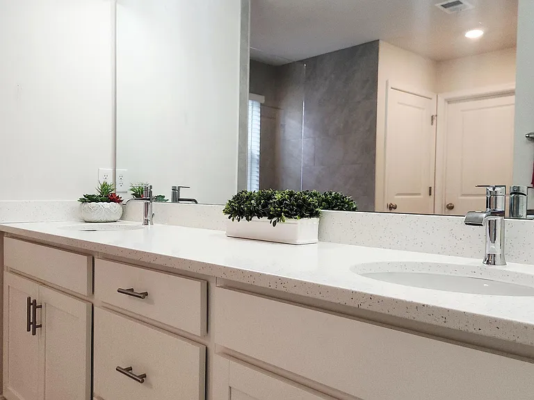 422 Constellation Ln — Photo 21