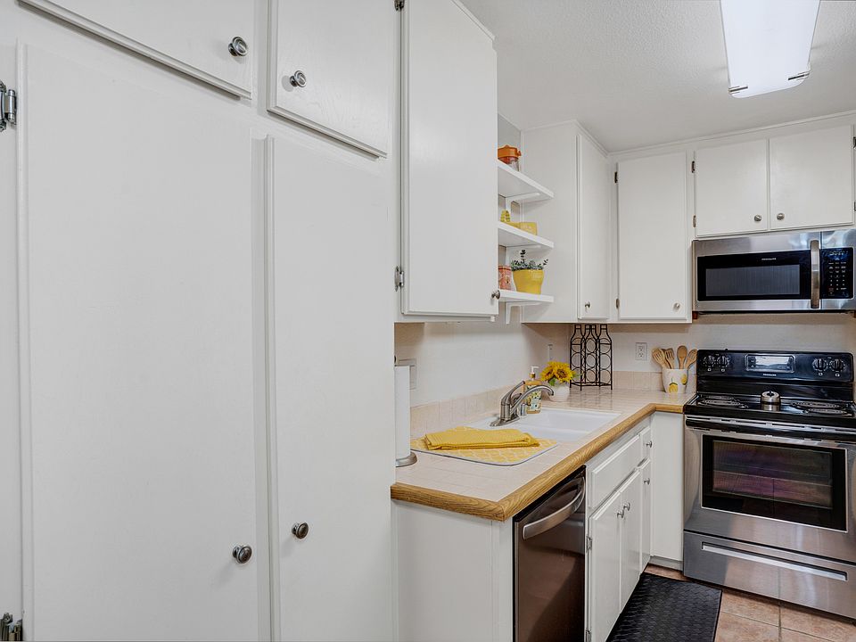 1st image of 6350 Genesee Ave Unit 302