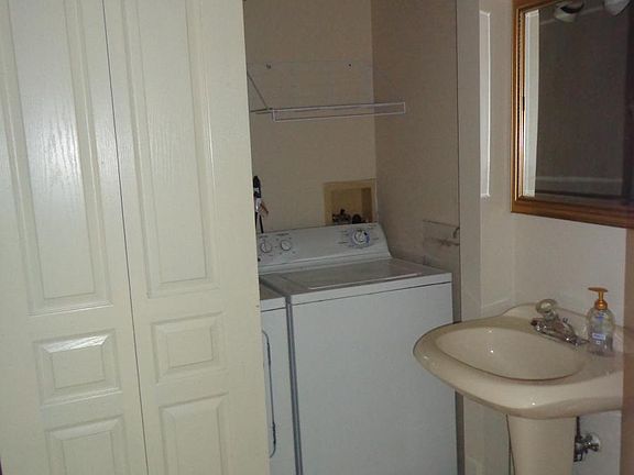 2nd image of 6 Prospect St
