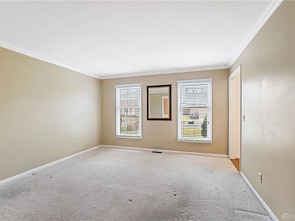 5th image of 6992 Tarragon Ct