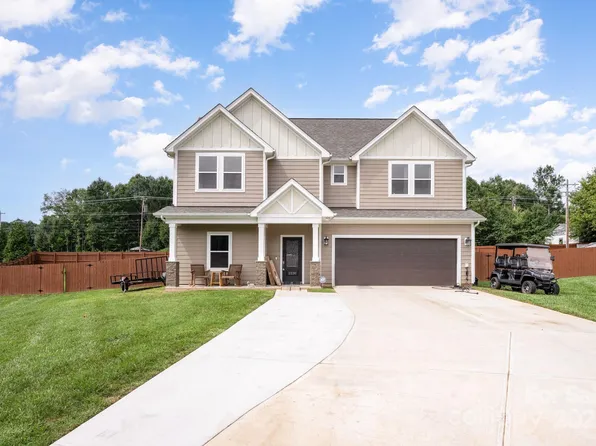 2230 Little John Trl, Newton, NC 28658
