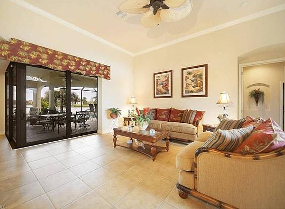 4th image of 2229 SW 50th St