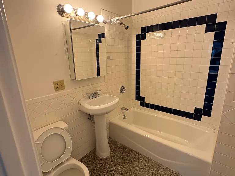 41 Egremont Rd #6 — Photo 8
