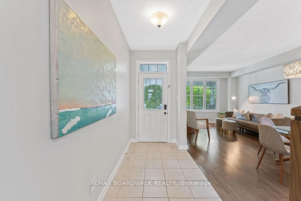 6 bed, $3,300 — Photo 3