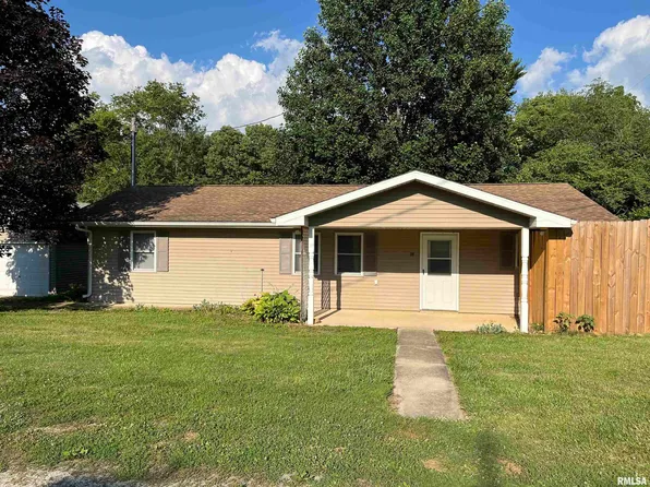 28 Albion St, Lynnville, IL 62650