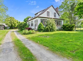 10111 McLeod Rd, Niagara Falls, ON L2H 0Z5