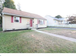 28 Gail Rd, New Castle, DE 19720