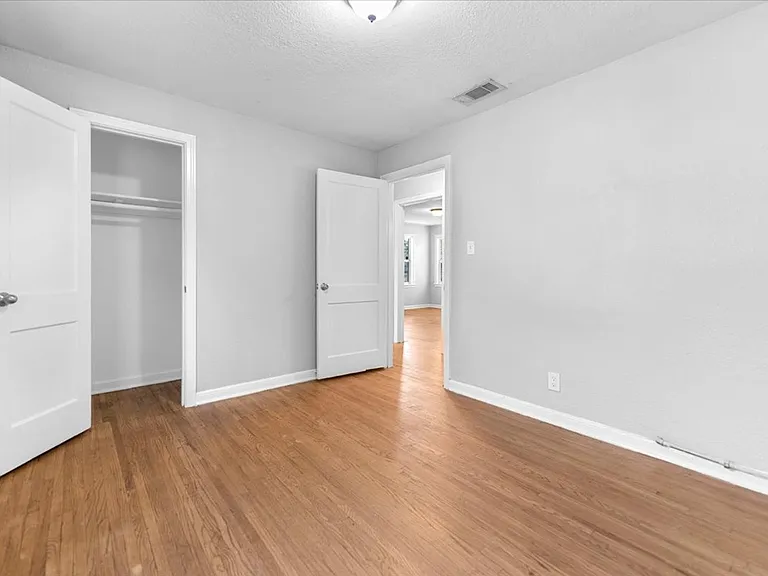 3233 New York Ave — Photo 5