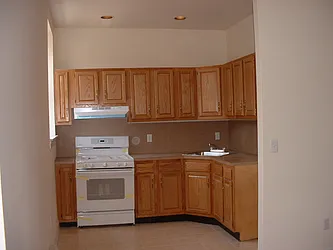 Rented by Manhattan Property Managers Realty