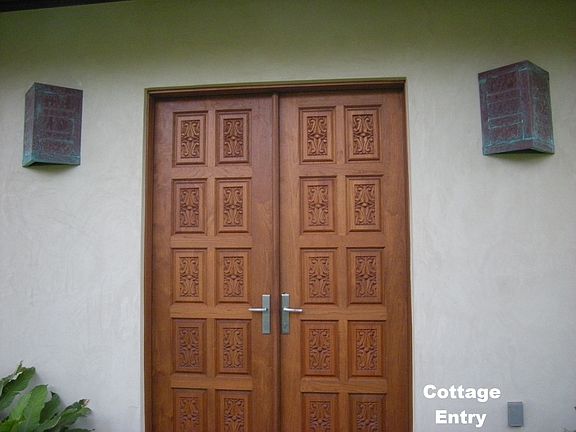 Front door to Cottage
