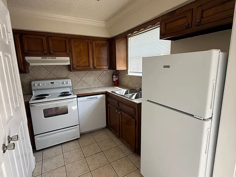 1773 Starboard Dr — Photo 3