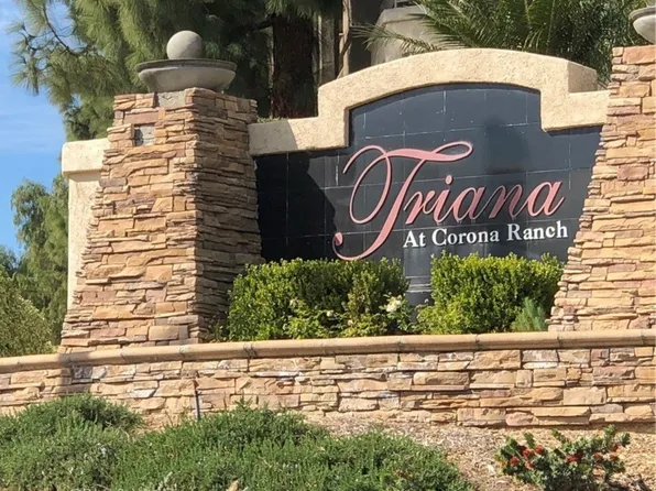 1015 La Terraza Cir Unit 303, Corona, CA 92879