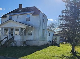 34 Champlain Ave, Whitehall, NY 12887