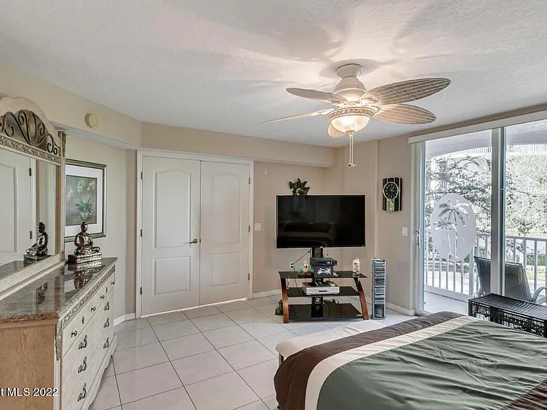 811 Del Rio Way #201 — Photo 11