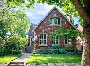 6018 N Kilbourn Ave, Chicago, IL