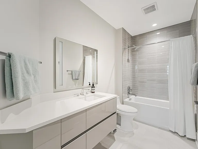 7887 Jones Branch Dr #1002 — Photo 15