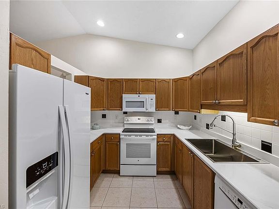 3rd image of 28280 Pine Haven WAY #96