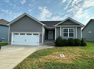 207 Geneva Ln, Clarksville, TN 37040