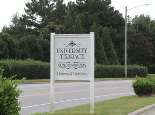 320 Brownlea Dr APT 1F, Greenville, NC 27858