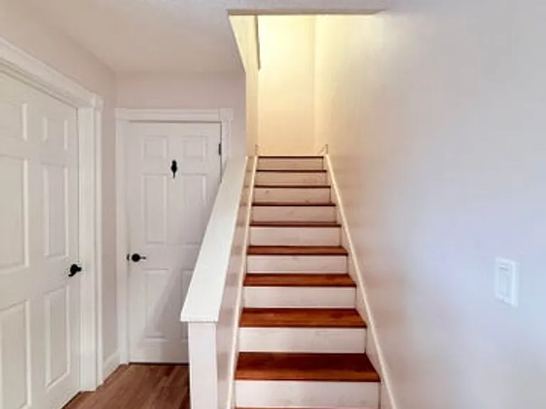 11584 Winchester Dr — Photo 8