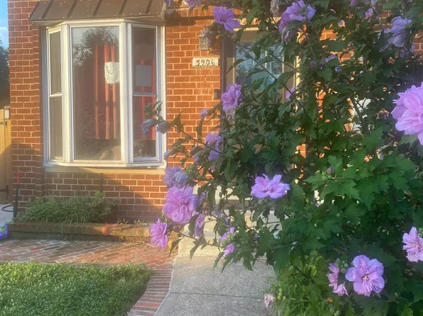 3906 Duke St, Alexandria, VA 22304