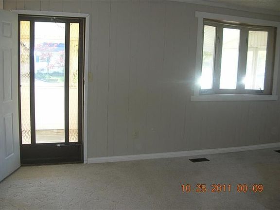 2nd image of 9737 Yuba Ct