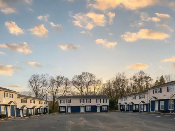 Key Street Apartments