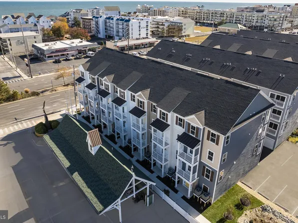 14302 Sinepuxent Ave #D, Ocean City, MD 21842