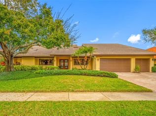 9807 Compass Point Way, Tampa, FL 33615