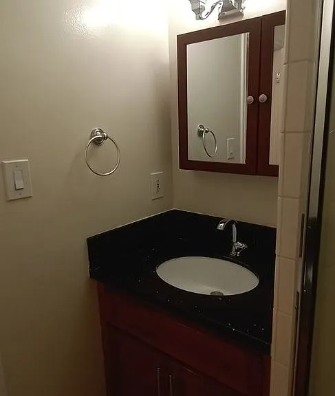 Keswick Court Apartments — Photo 97
