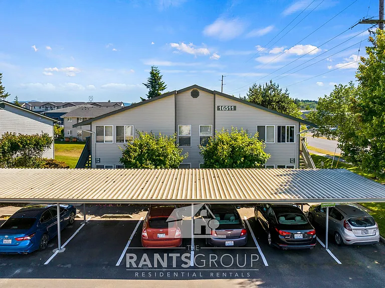 Yelm Creek Apartments — Photo 9