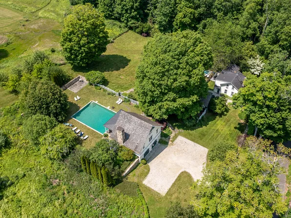253 Tophet Road, Roxbury, CT 06783