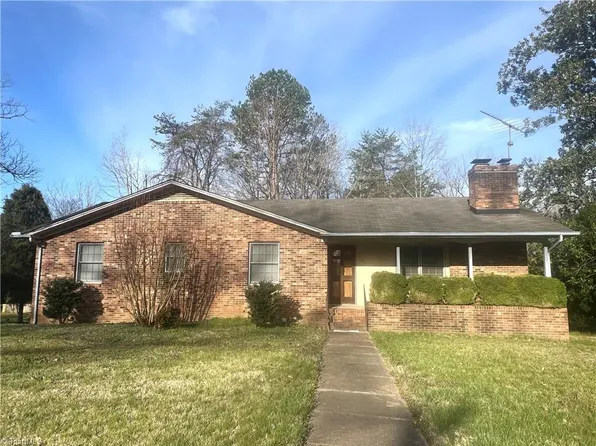 101 N Wilson St, Madison, NC 27025
