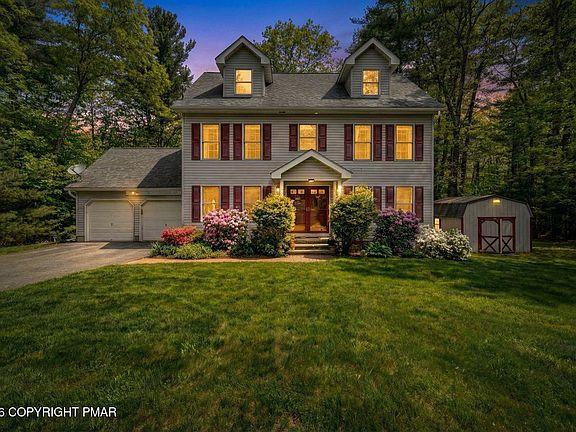 2nd image of 7280 Moss Dr