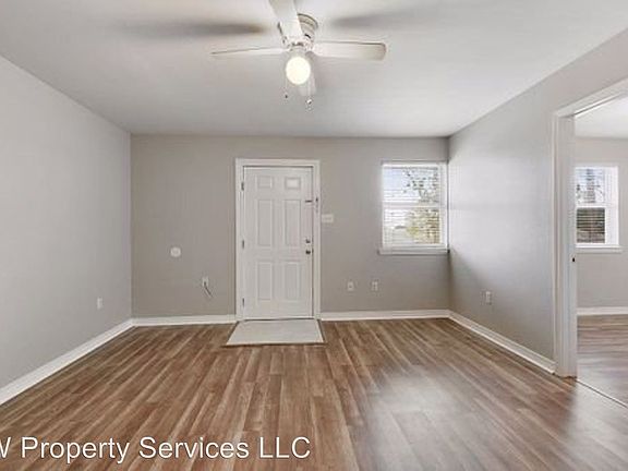 3rd image of 5001 E St Bernard Hwy APT E