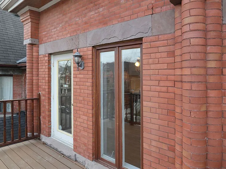 476 Euclid Ave #UPPER — Photo 14