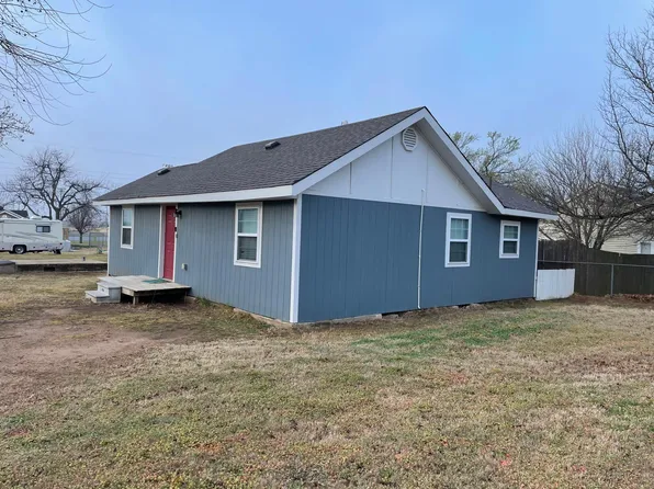 401 S Hancock St, Fletcher, OK 73541