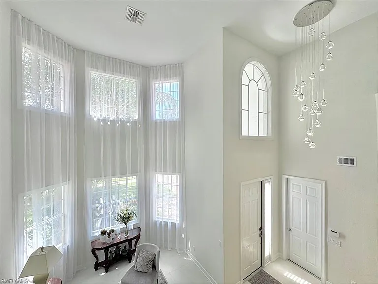 12667 Biscayne Ct — Photo 5