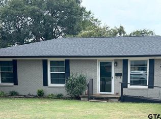 2403 Sampson Dr, Tyler, TX 75701