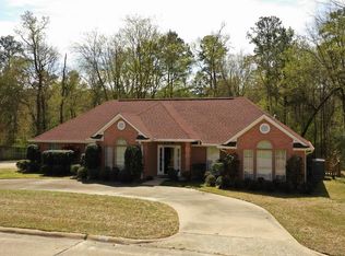 106 Paint Brush Cir, Lufkin, TX 75904