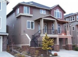 677 N U St, Washougal, WA 98671