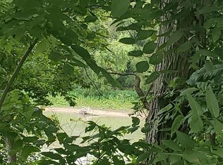 1153 Tower Grove Ave, Hermann, MO 65041