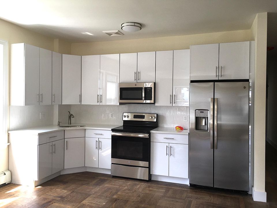 1st image of 55 Sherwood Ave APT 1
